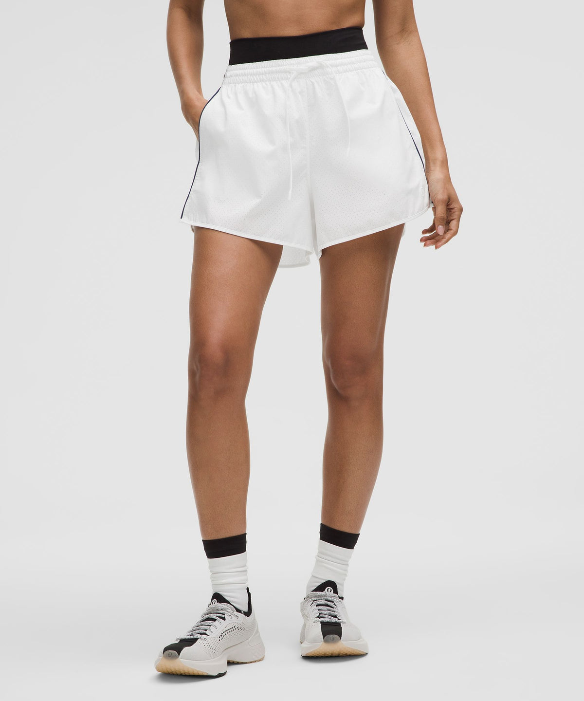 Court Rival High-Rise Short 3" *Perforated
