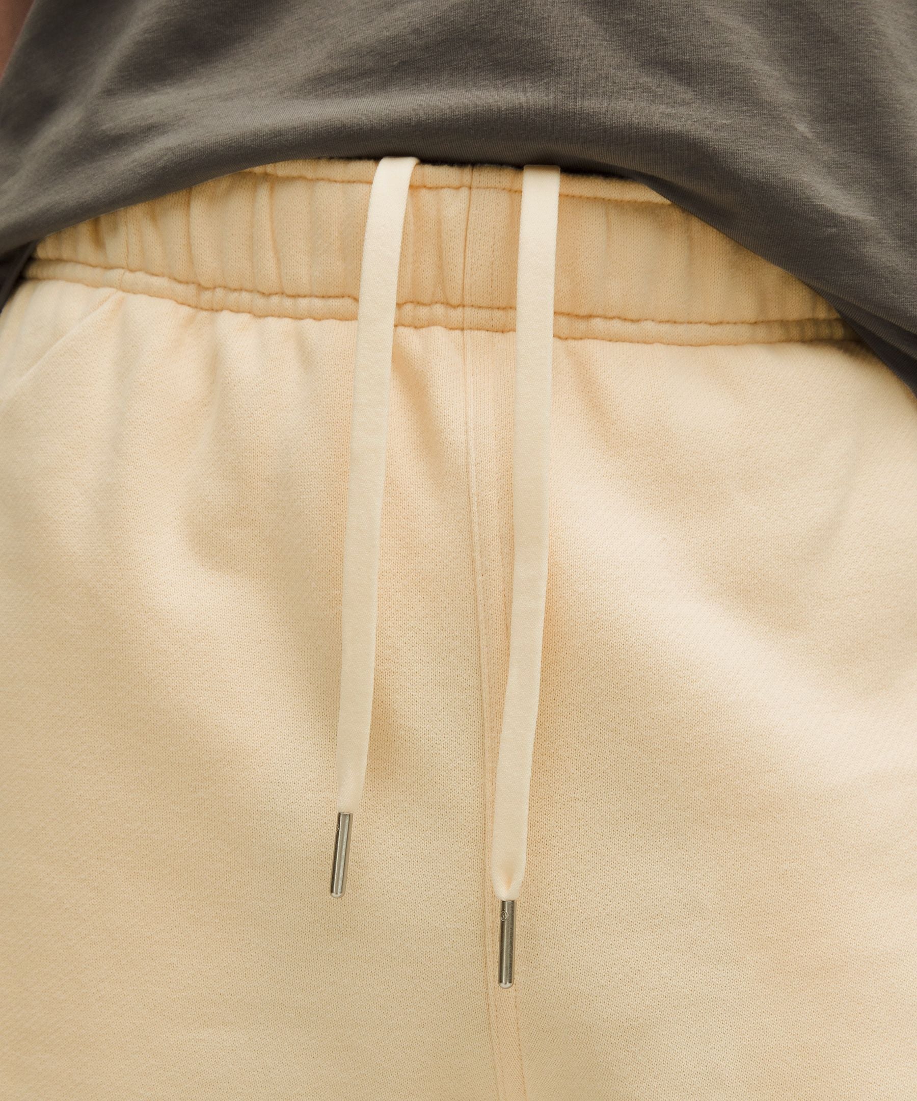 Scuba Mid-Rise Oversized Short 7" *Graphic