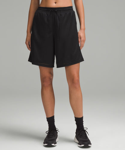 Relaxed-Fit Mesh Training Short 8"