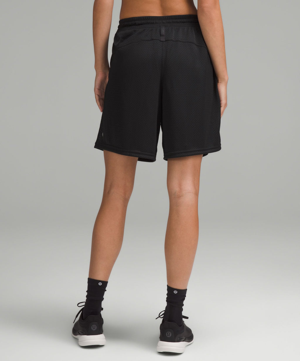 Relaxed-Fit Mesh Training Short 8"