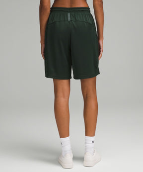 Relaxed-Fit Mesh Training Short 8"