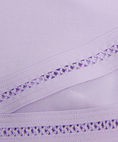Hotty Hot High-Rise Lined Short 4" *Lace Trim