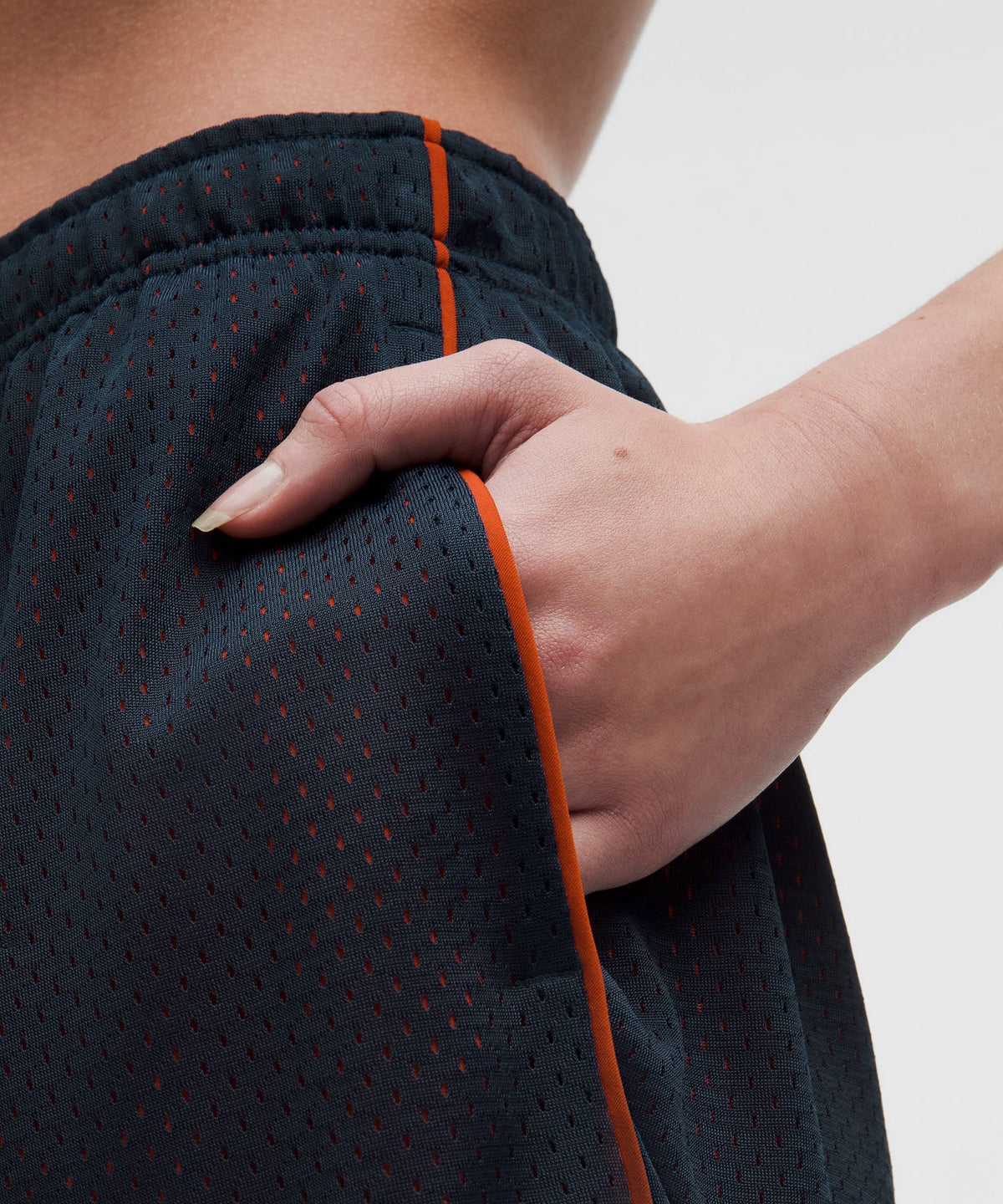 Double-Layered Mesh Mid-Rise Short 5"