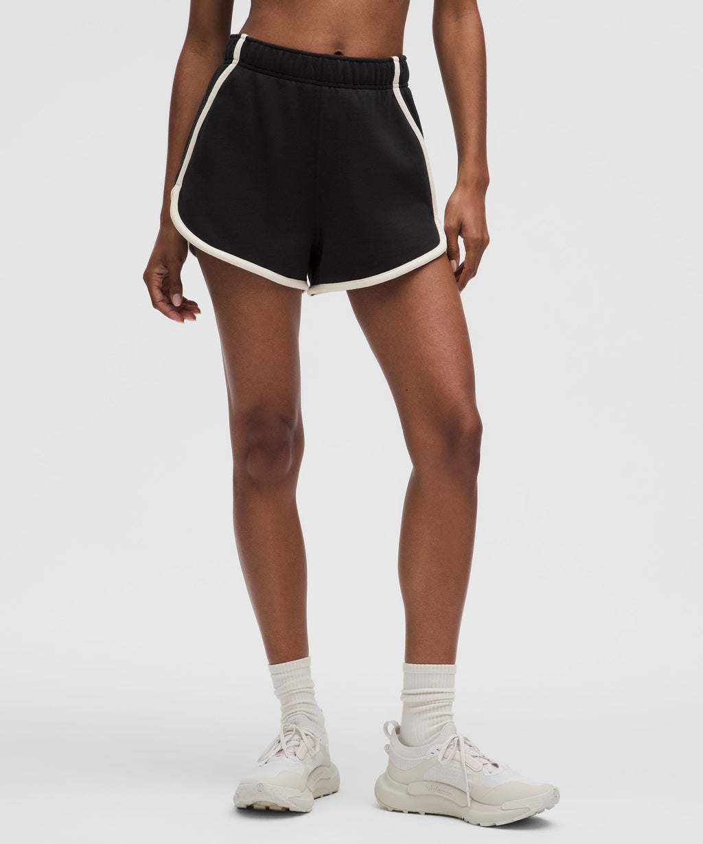 Scuba Mid-Rise Oversized Short 3" *Trim