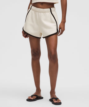Scuba Mid-Rise Oversized Short 3" *Trim