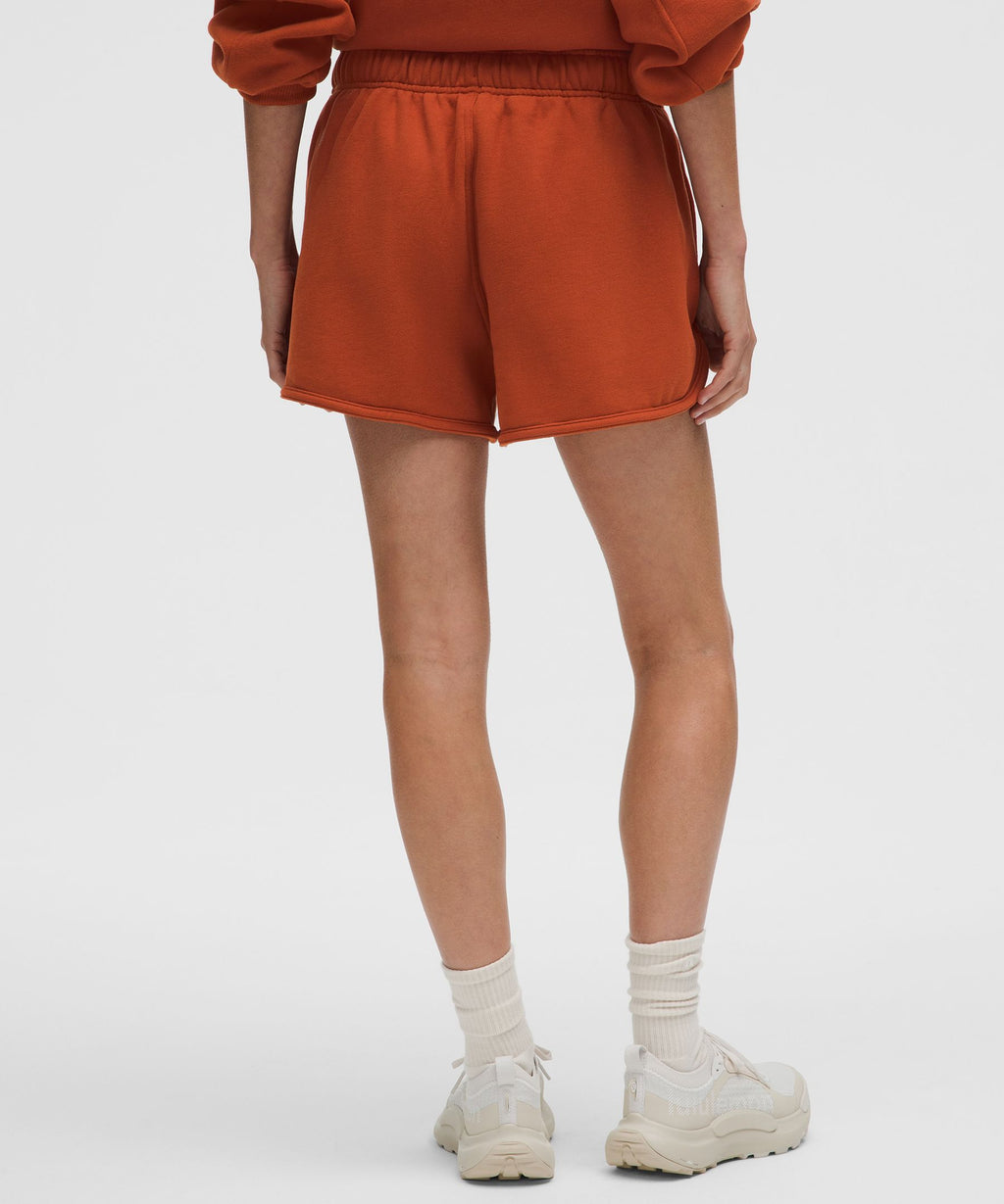 Scuba Mid-Rise Oversized Short 3" *Trim