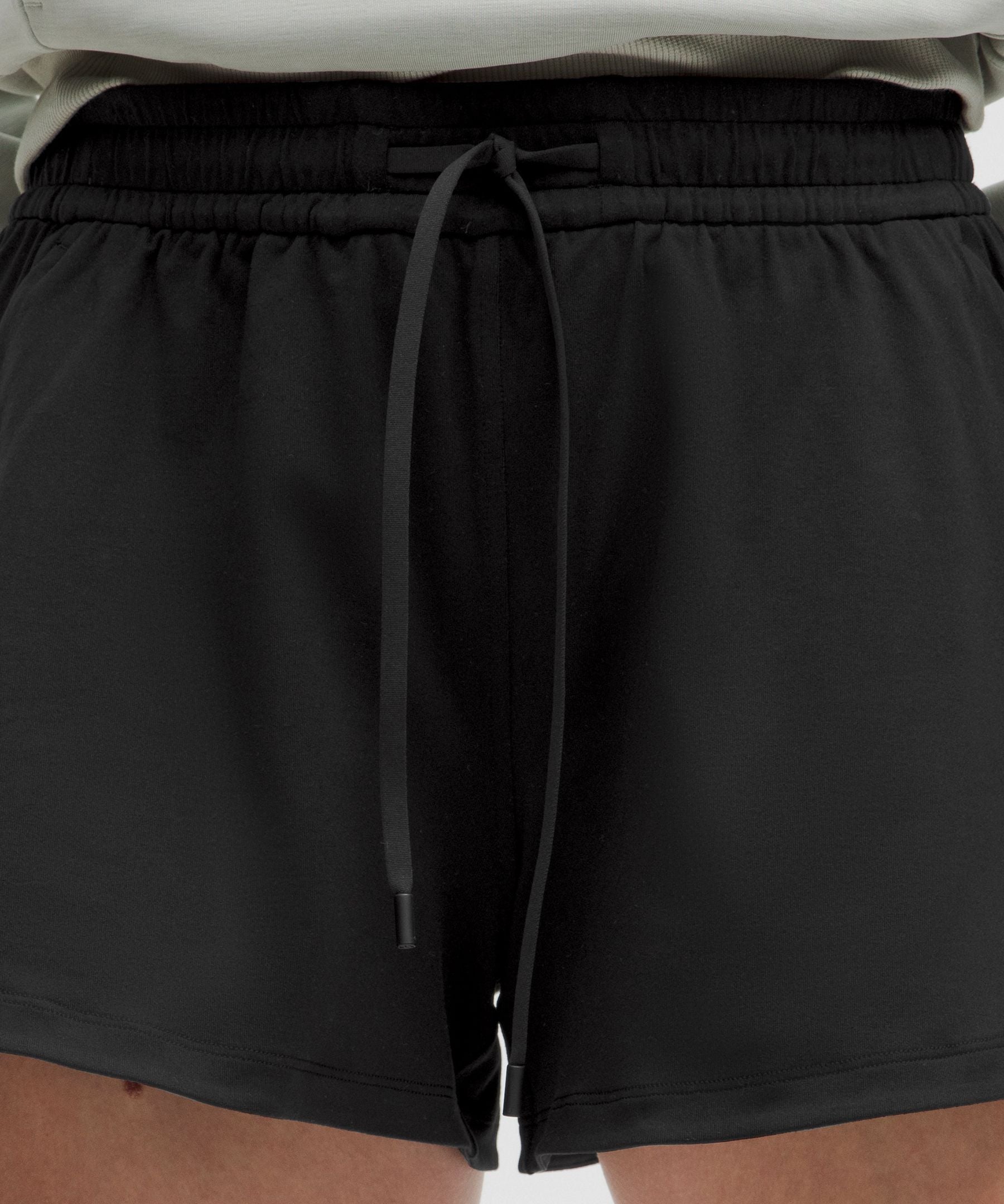 Soft Jersey Mid-Rise Curved-Hem Short 3"