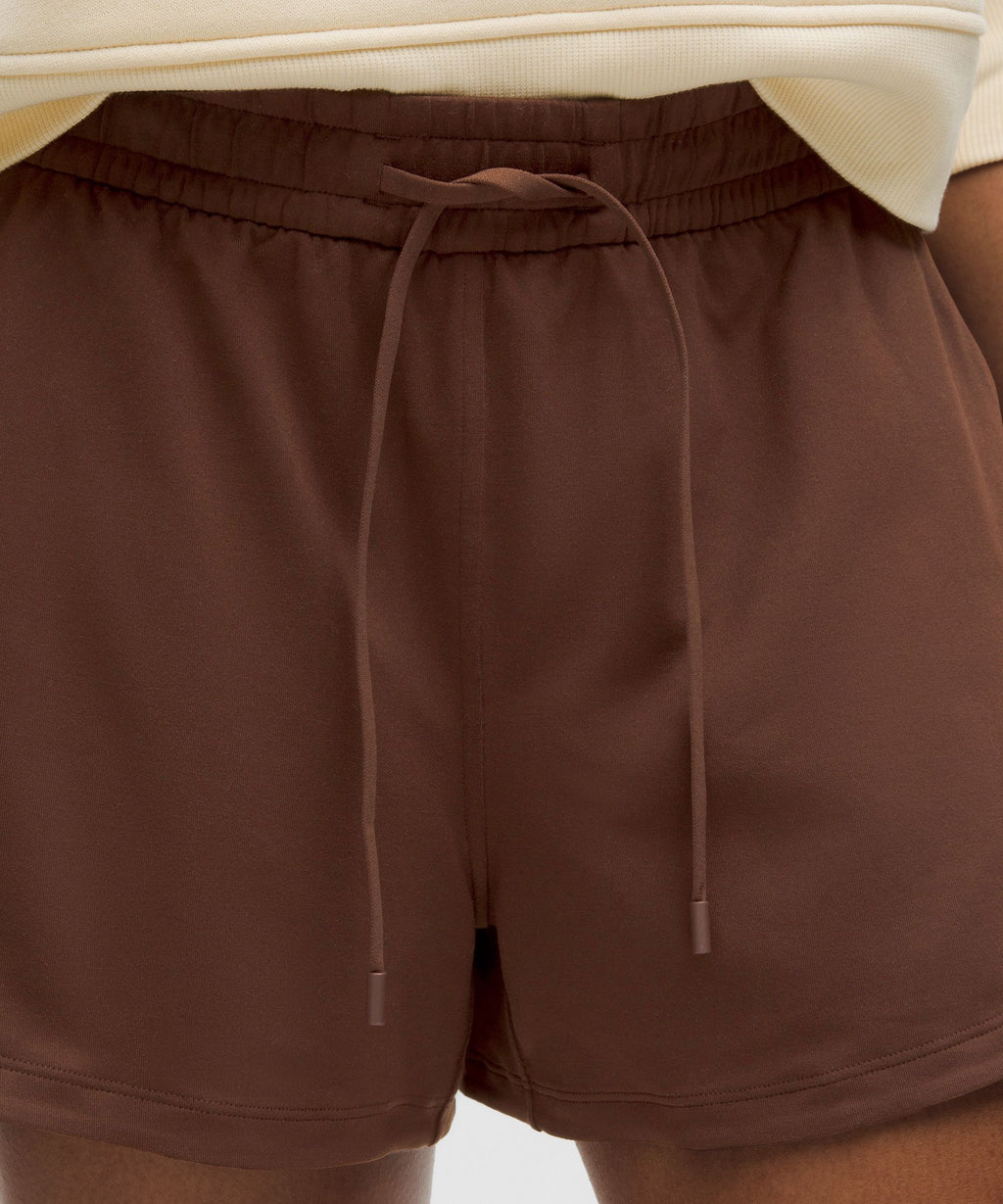 Soft Jersey Mid-Rise Curved-Hem Short 3"