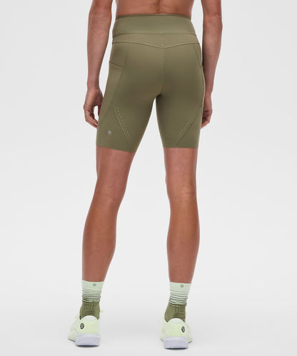 Women's Fast and Free Short 8" Light *Special Edition