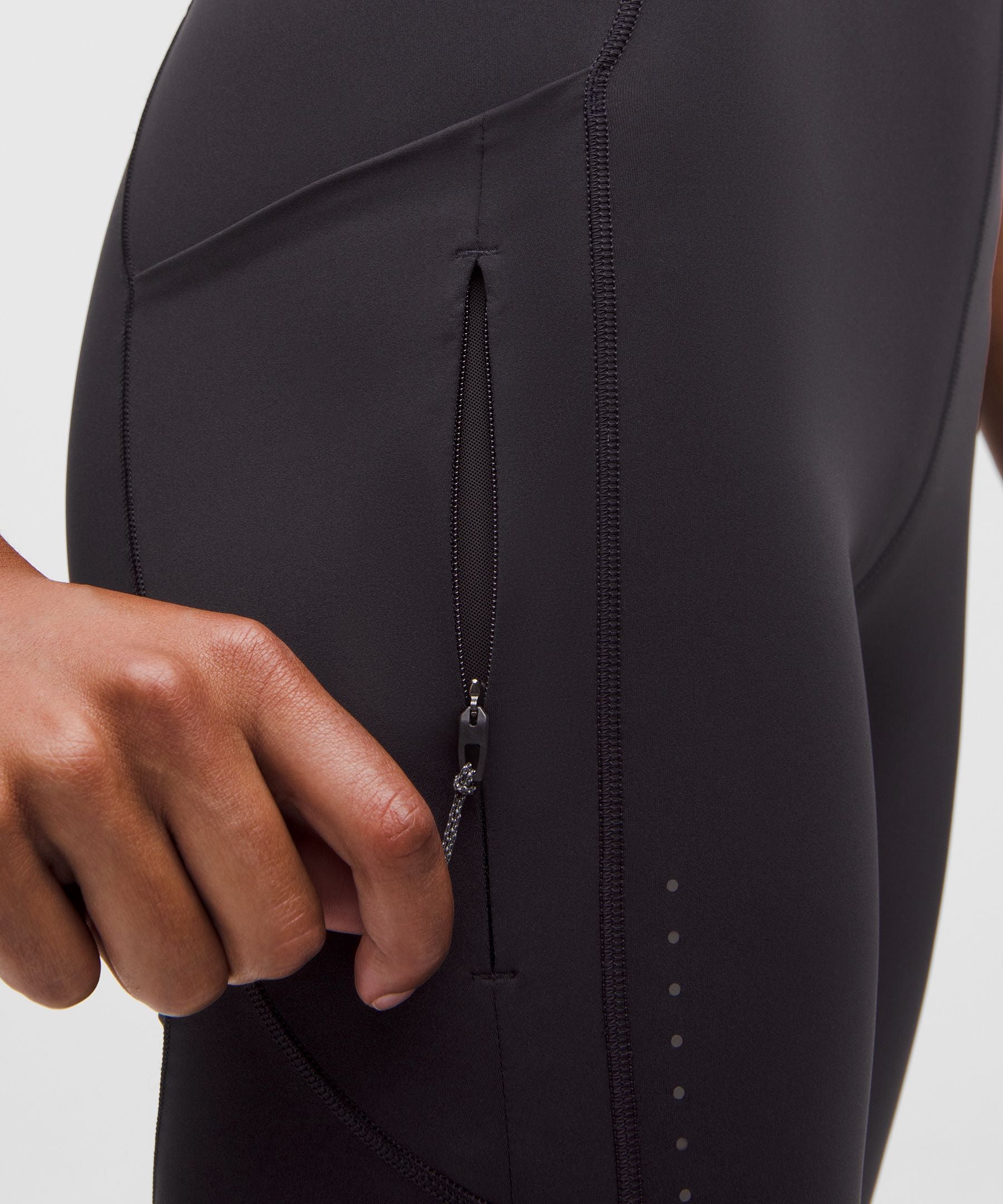 Women's Fast and Free Short 8" Light *Special Edition