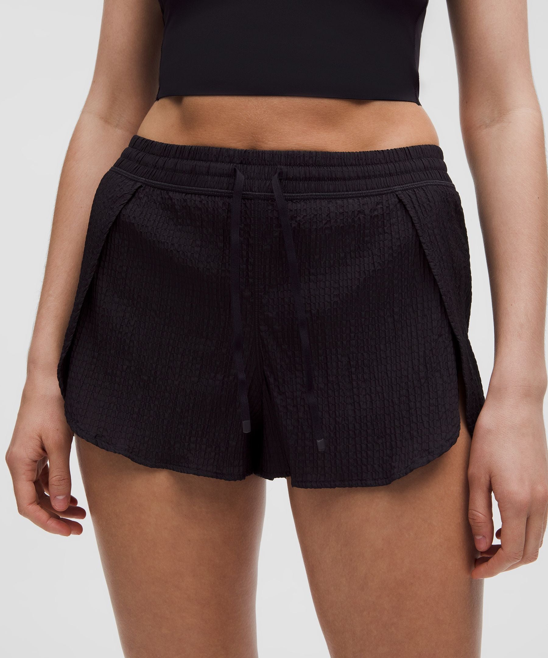 Negative Split Textured Run Short 2.5"