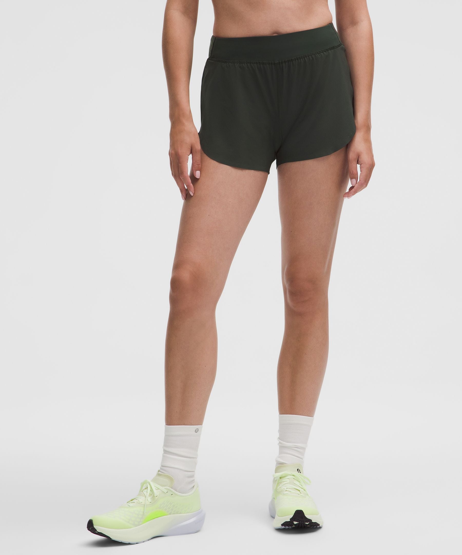 Fast and Free High-Rise Classic-Fit Split Short 3"