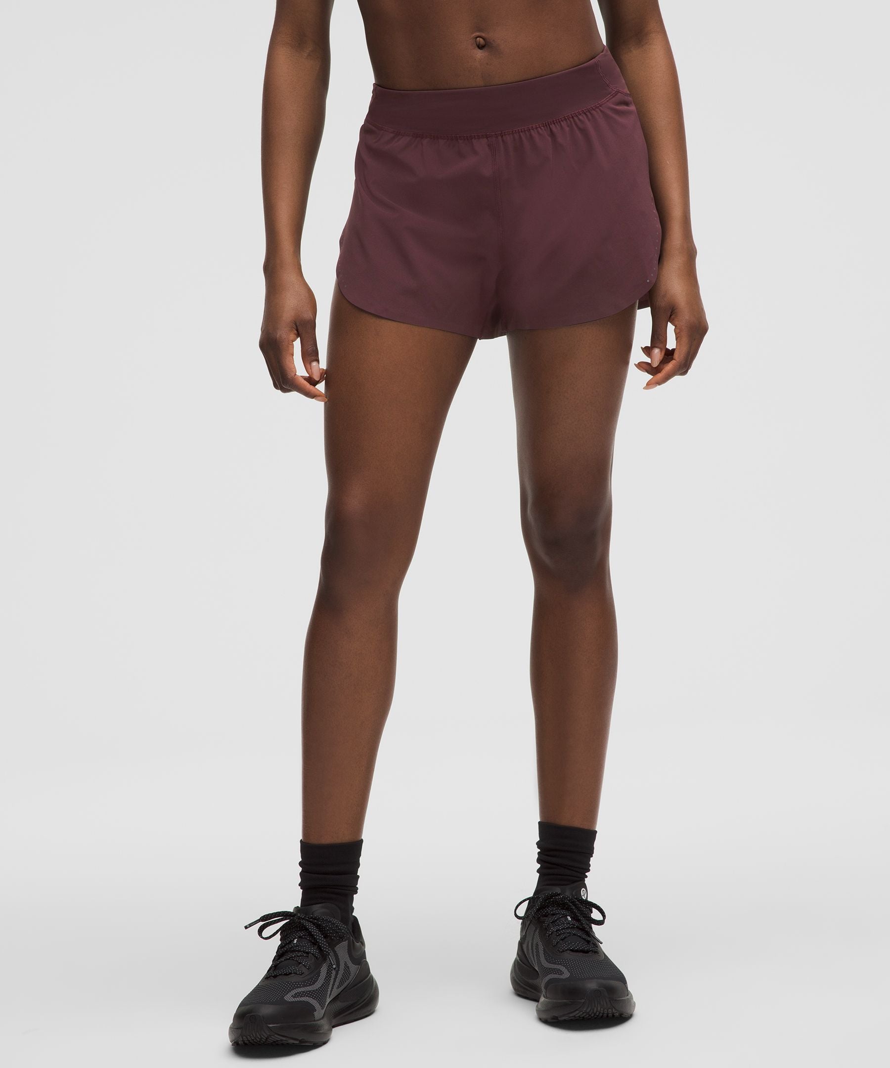 Fast and Free High-Rise Classic-Fit Split Short 3"