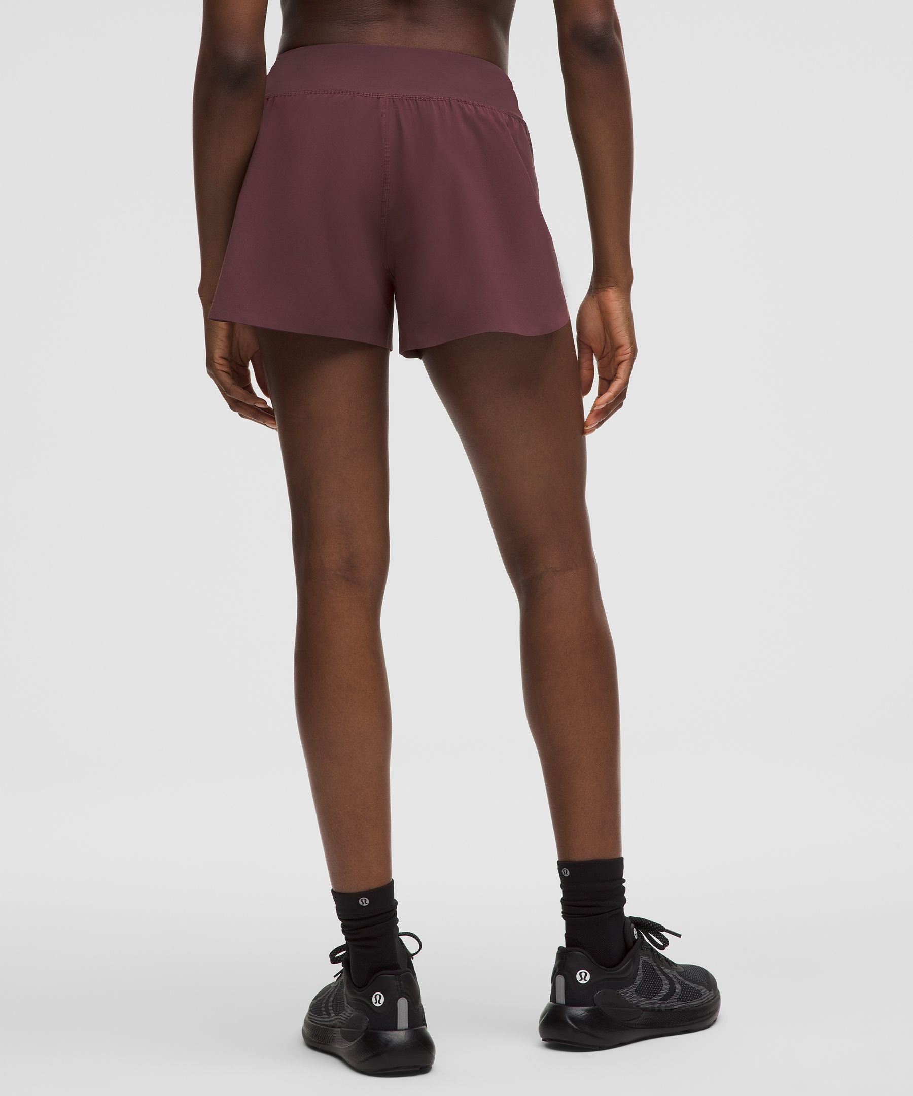 Fast and Free High-Rise Classic-Fit Split Short 3"