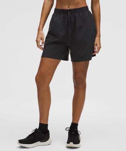Pace Rival High-Rise Short 5"