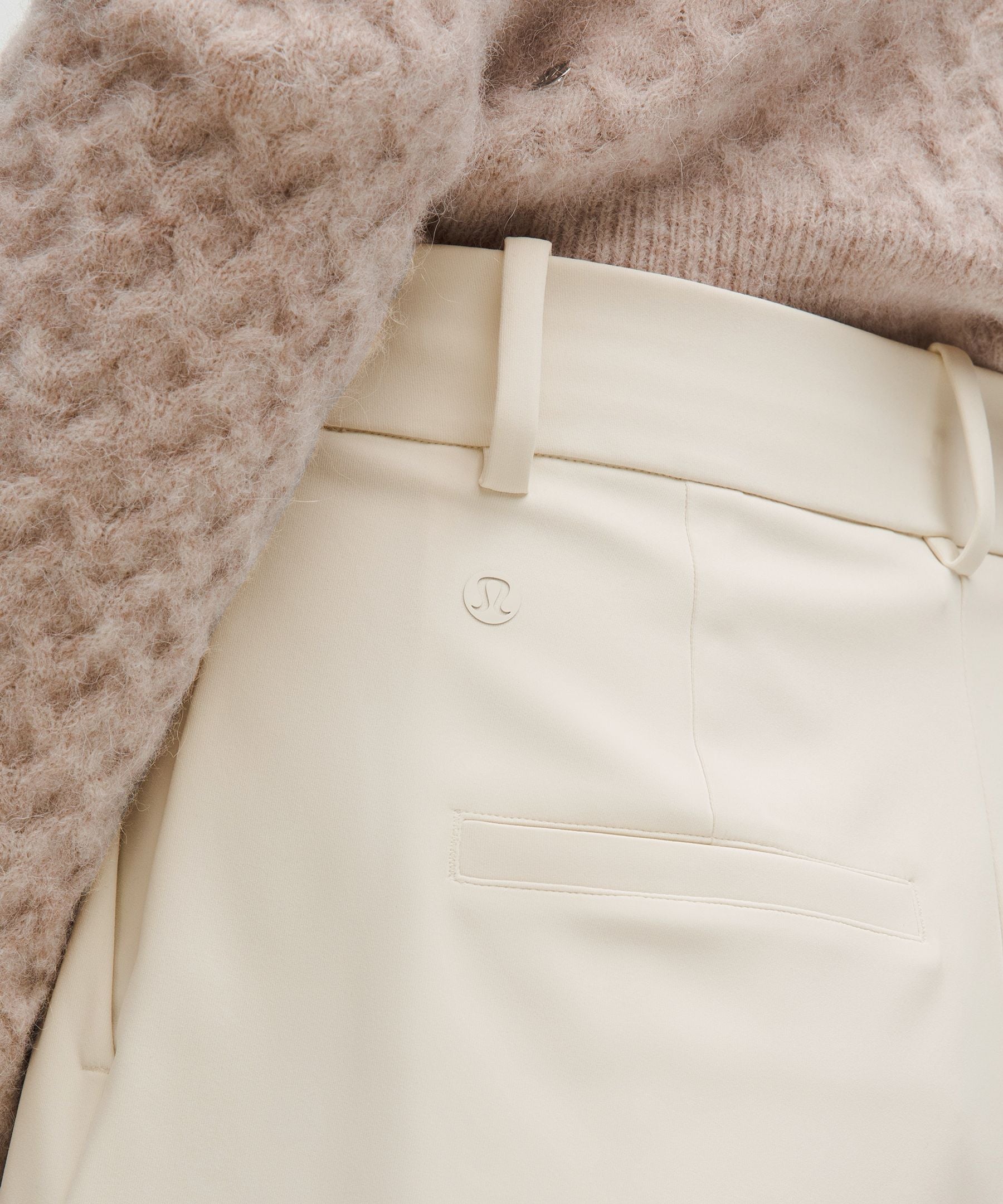 Daydrift Pleated High-Rise Short 7"