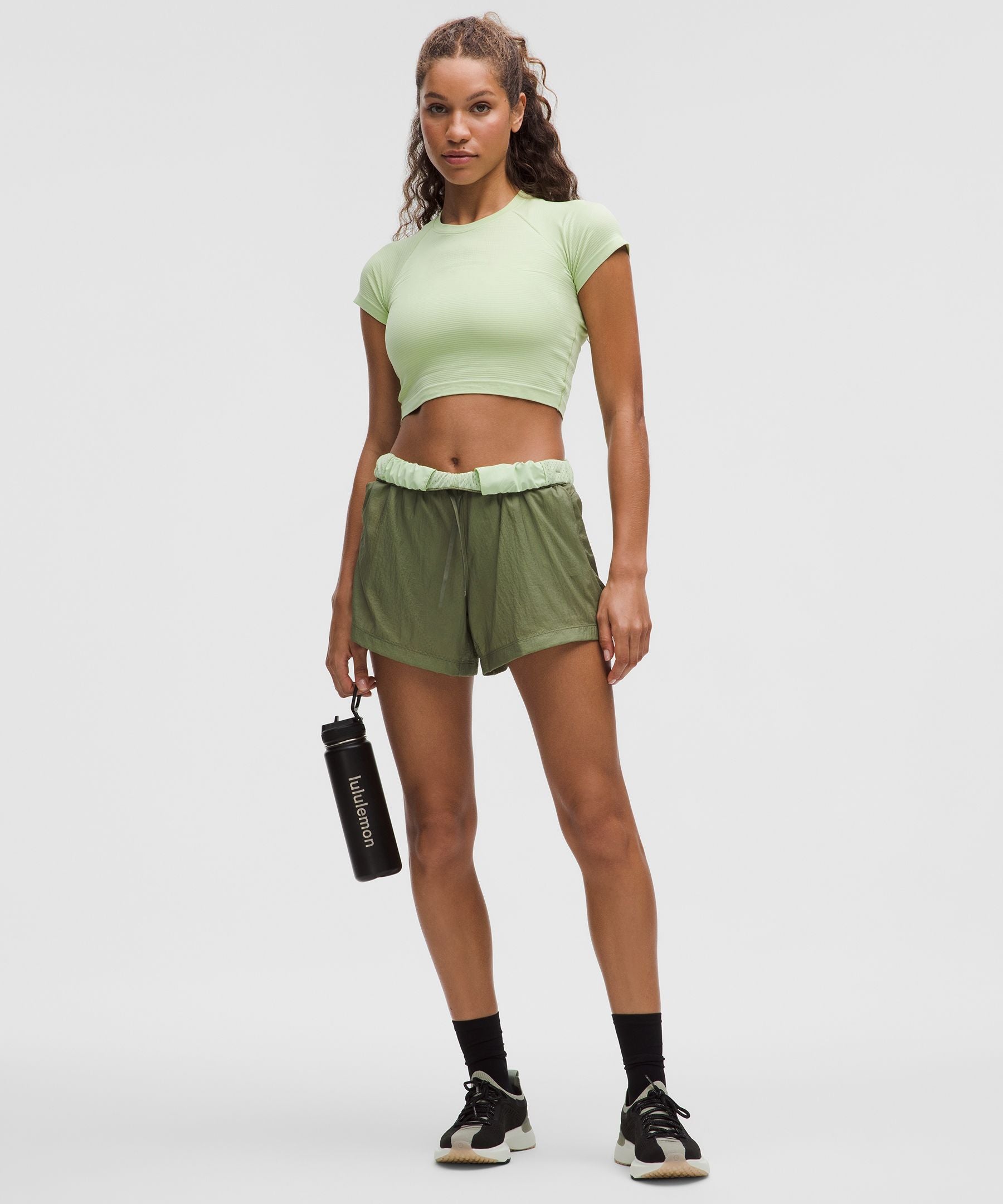 Lightweight Mid-Rise Active Short 5"