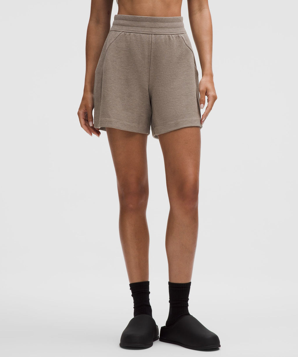 Scuba High-Rise Short 5" *Waffle
