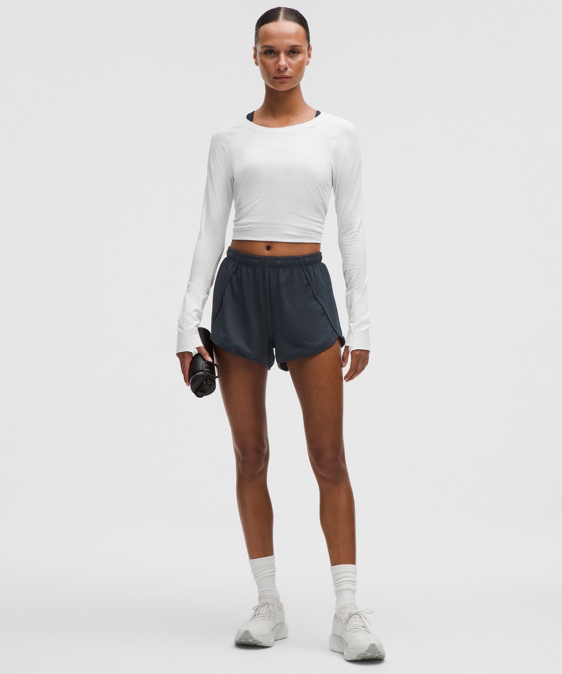 Swiftly Mid-Rise Short 3"