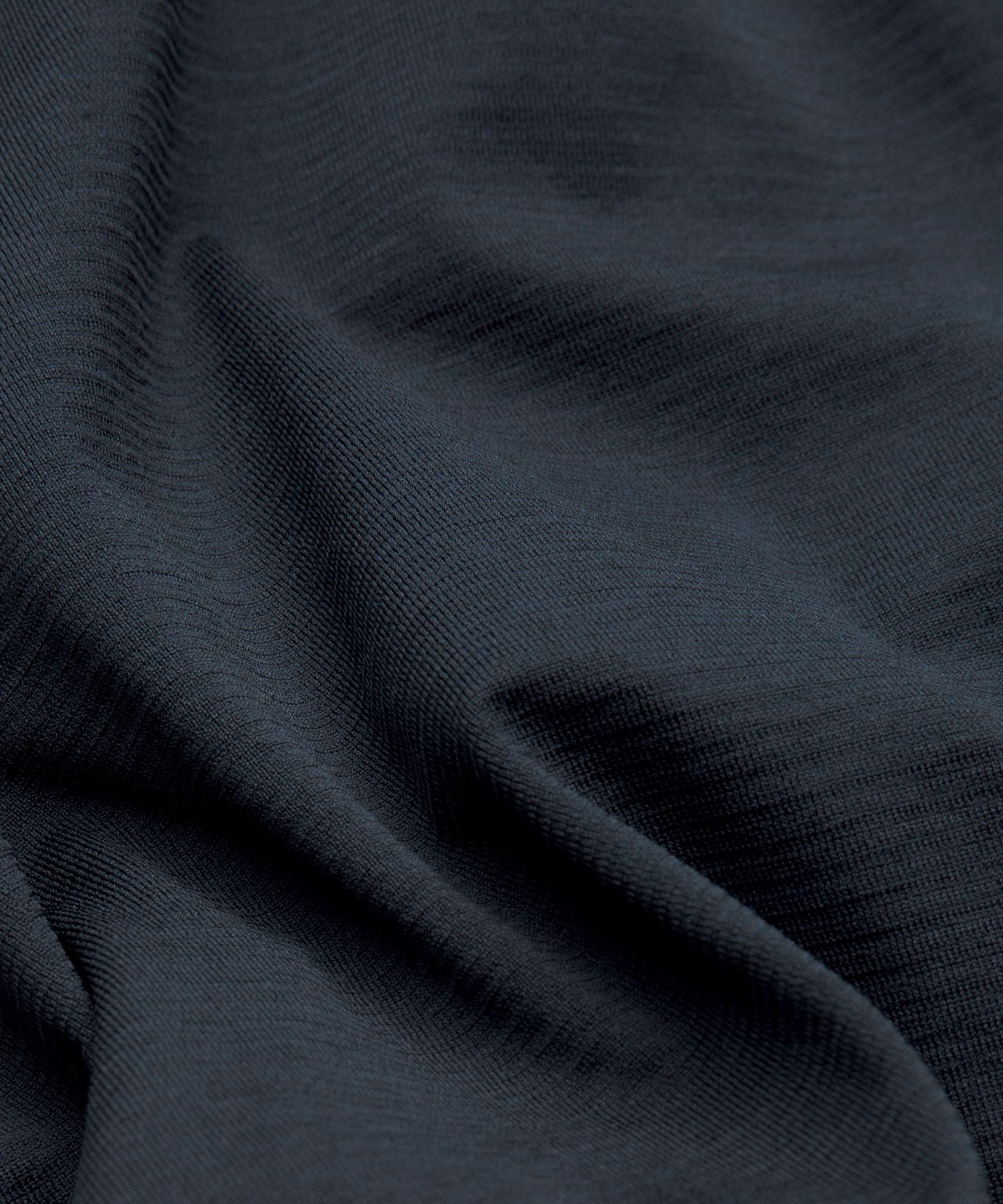 Swiftly Mid-Rise Short 3"