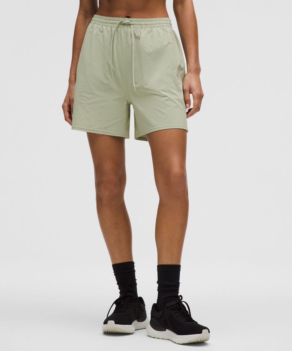 Pace Rival High-Rise Short 5"