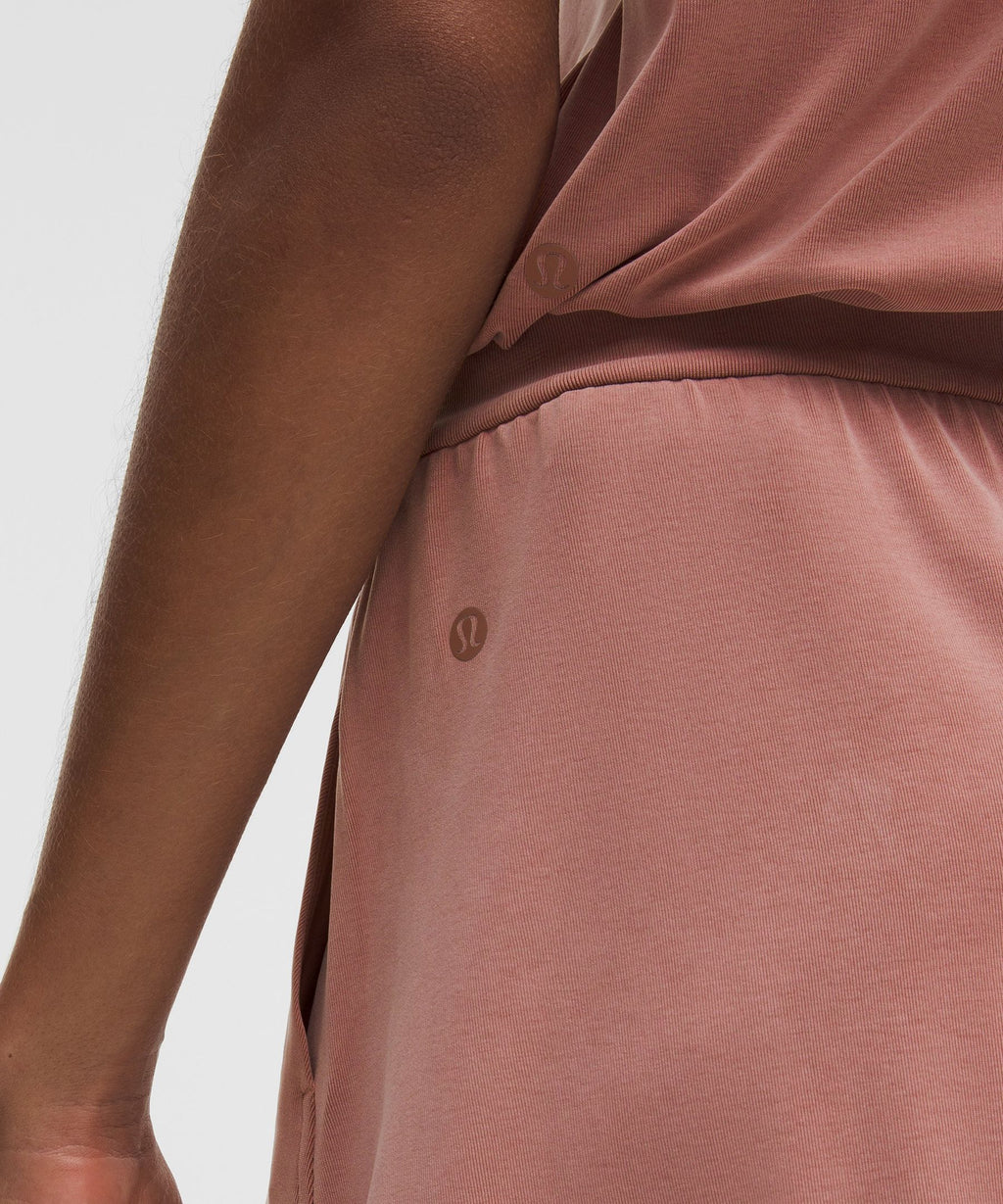 Drapey Softstreme High-Rise Short 3.5"