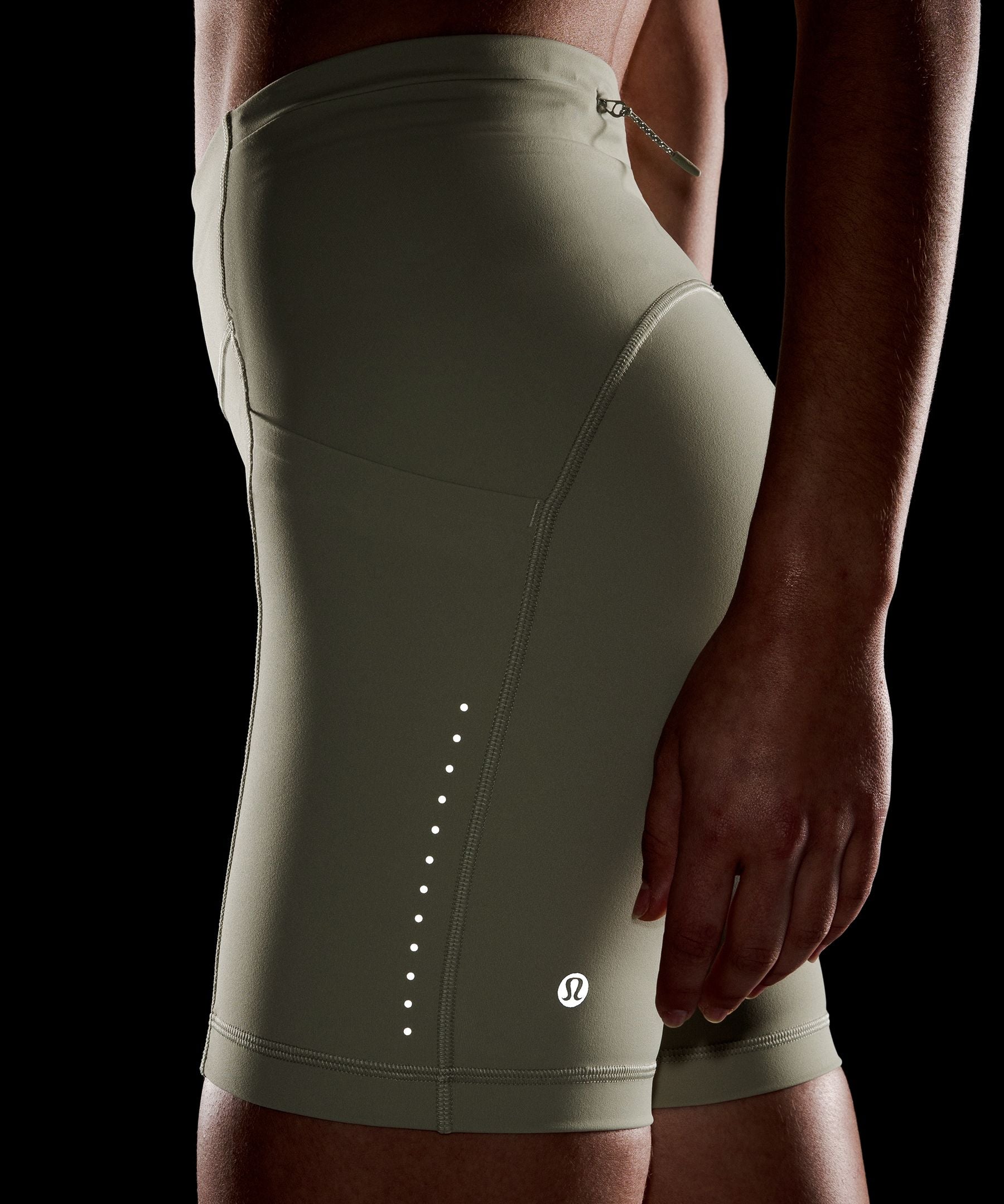 Swift Speed High-Rise Short 6"