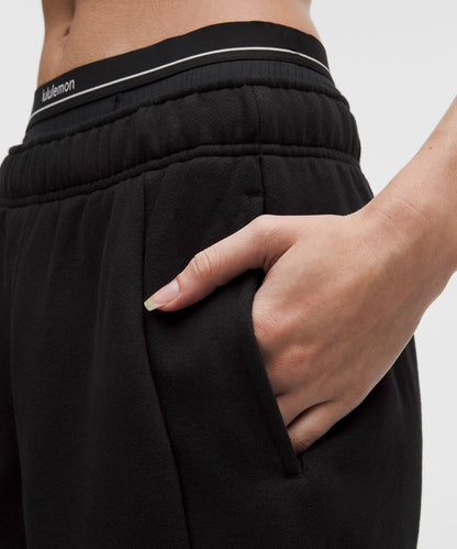 Scuba High-Rise Short 5"