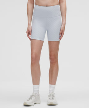 3D Jacquard Diamond Train High-Rise Short 6"