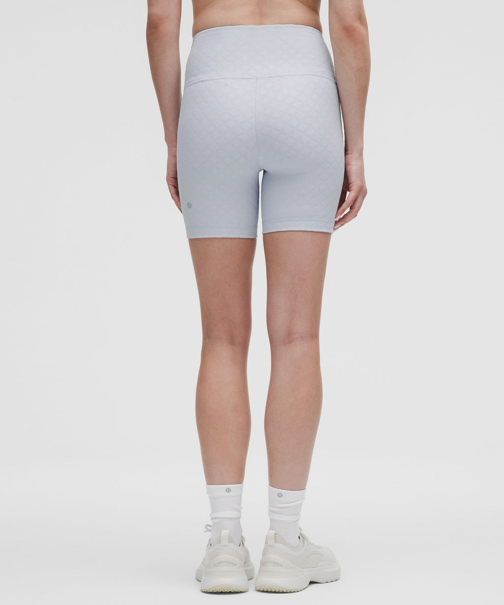 3D Jacquard Diamond Train High-Rise Short 6"