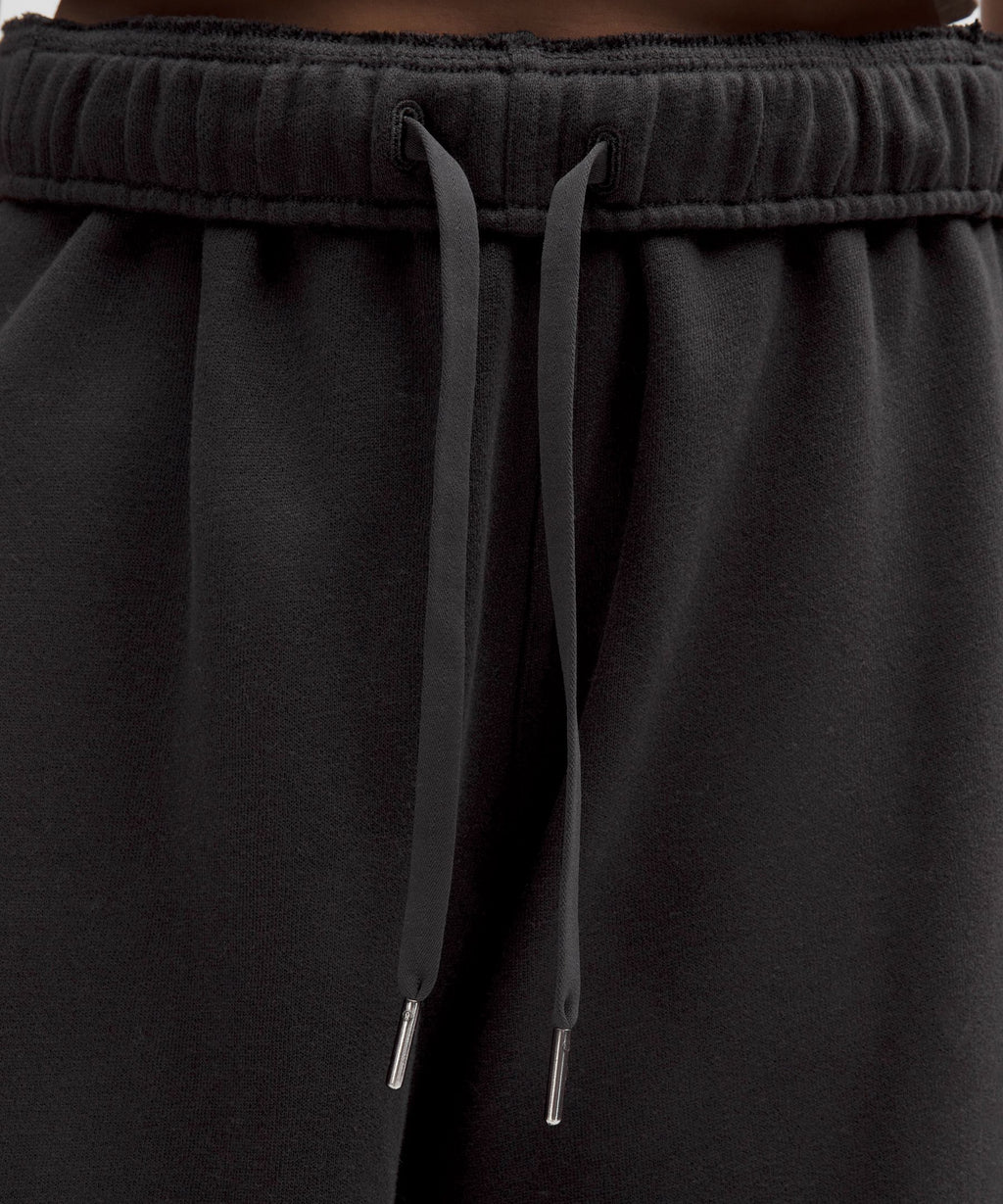 Scuba Mid-Rise Bermuda Short 11"