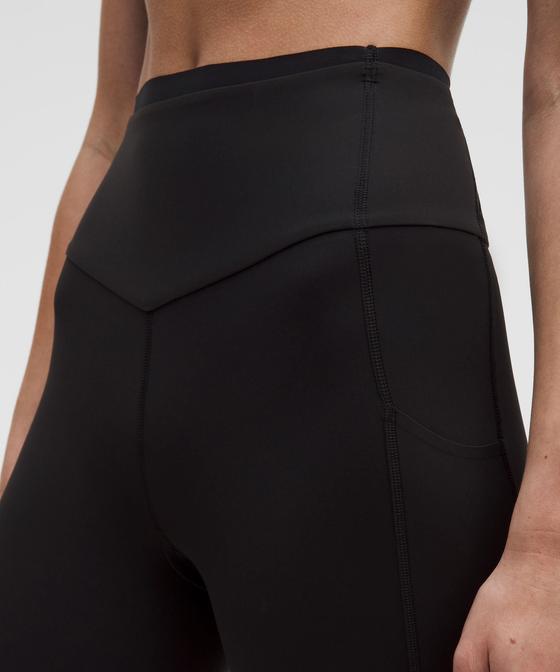 lululemon Go Further Super-High-Rise Race Short 7"