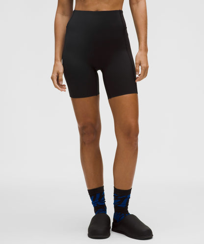Santa Monica High-Rise Short 6" *Erewhon