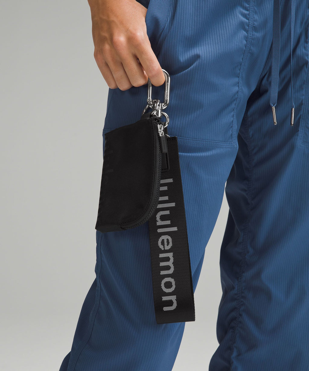 Clippable Card Pouch