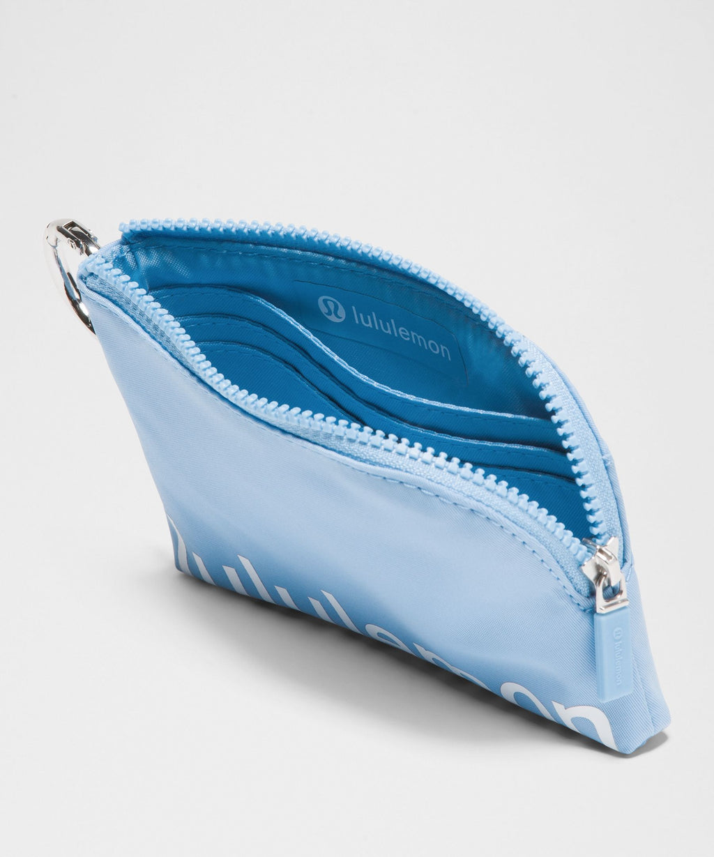 Clippable Card Pouch