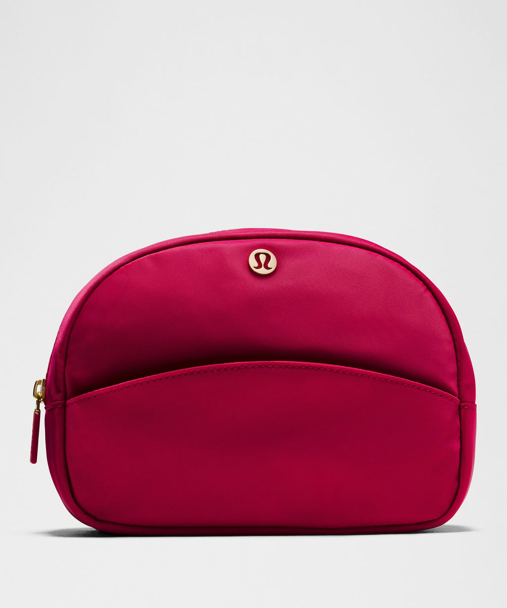 City Essentials Pouch 4L