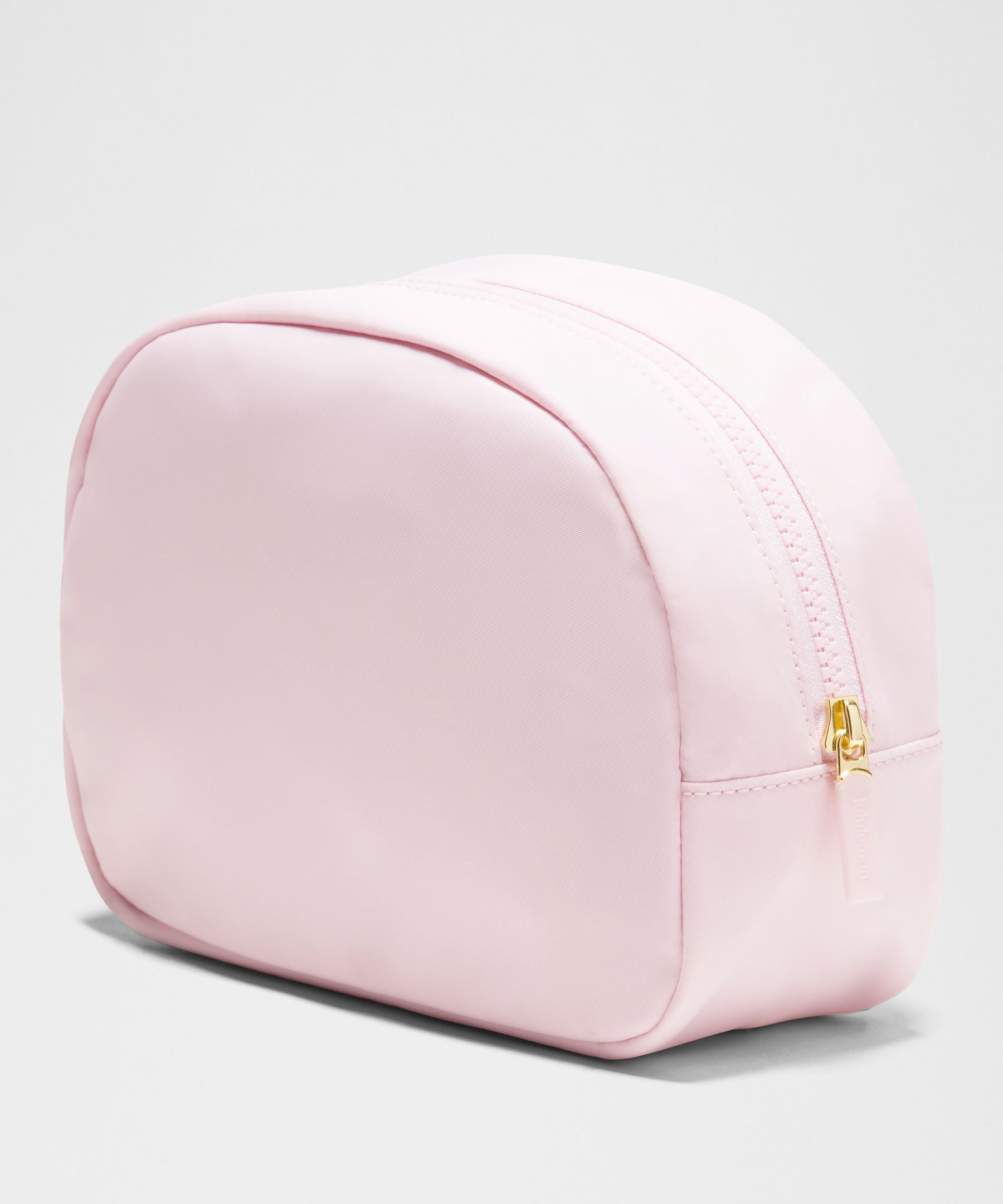 City Essentials Pouch 4L