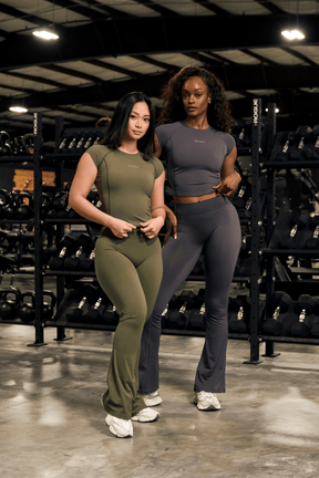 W227 - Curve Flare Leggings
