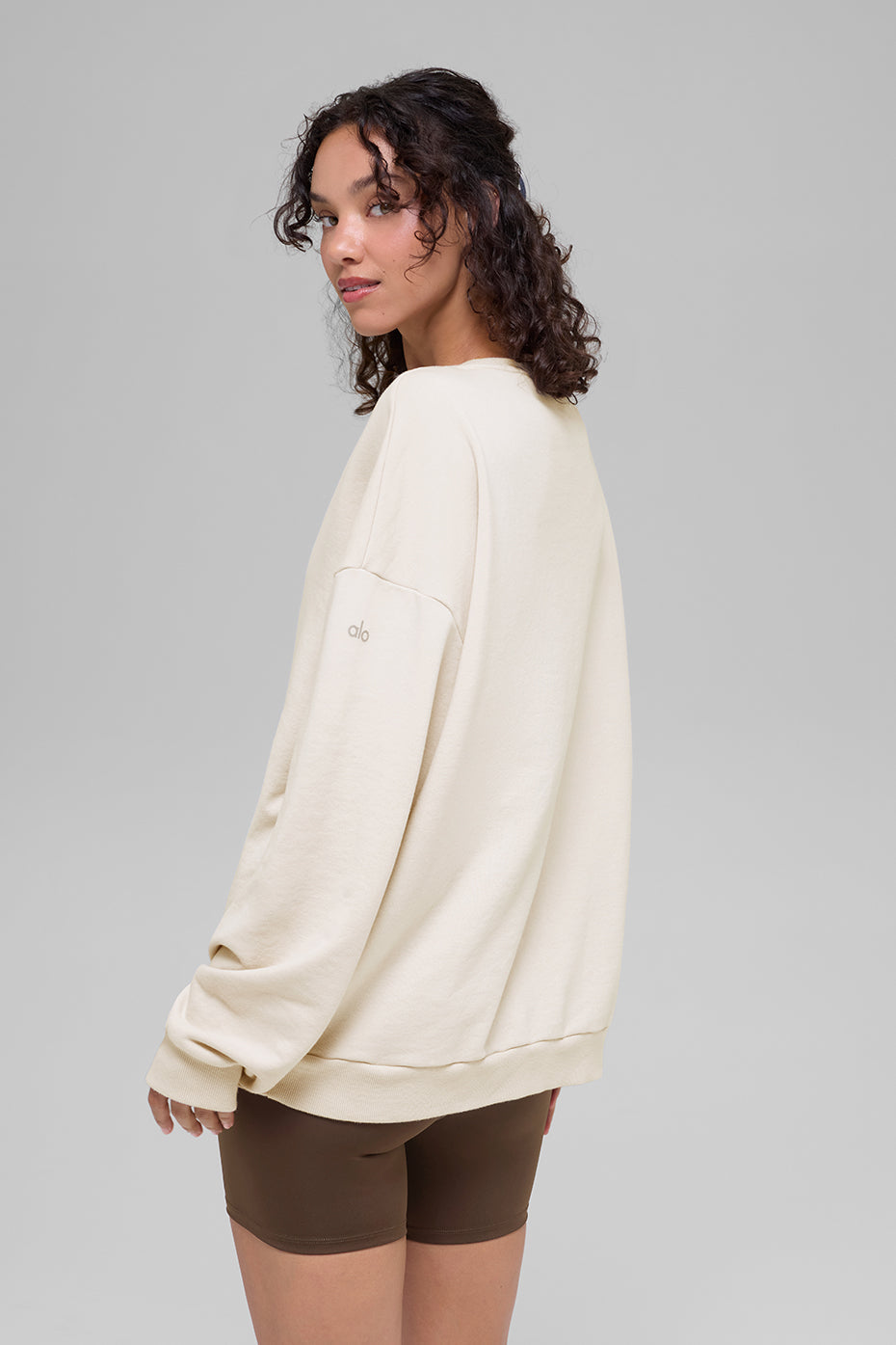 Chill Crew Neck Pullover
