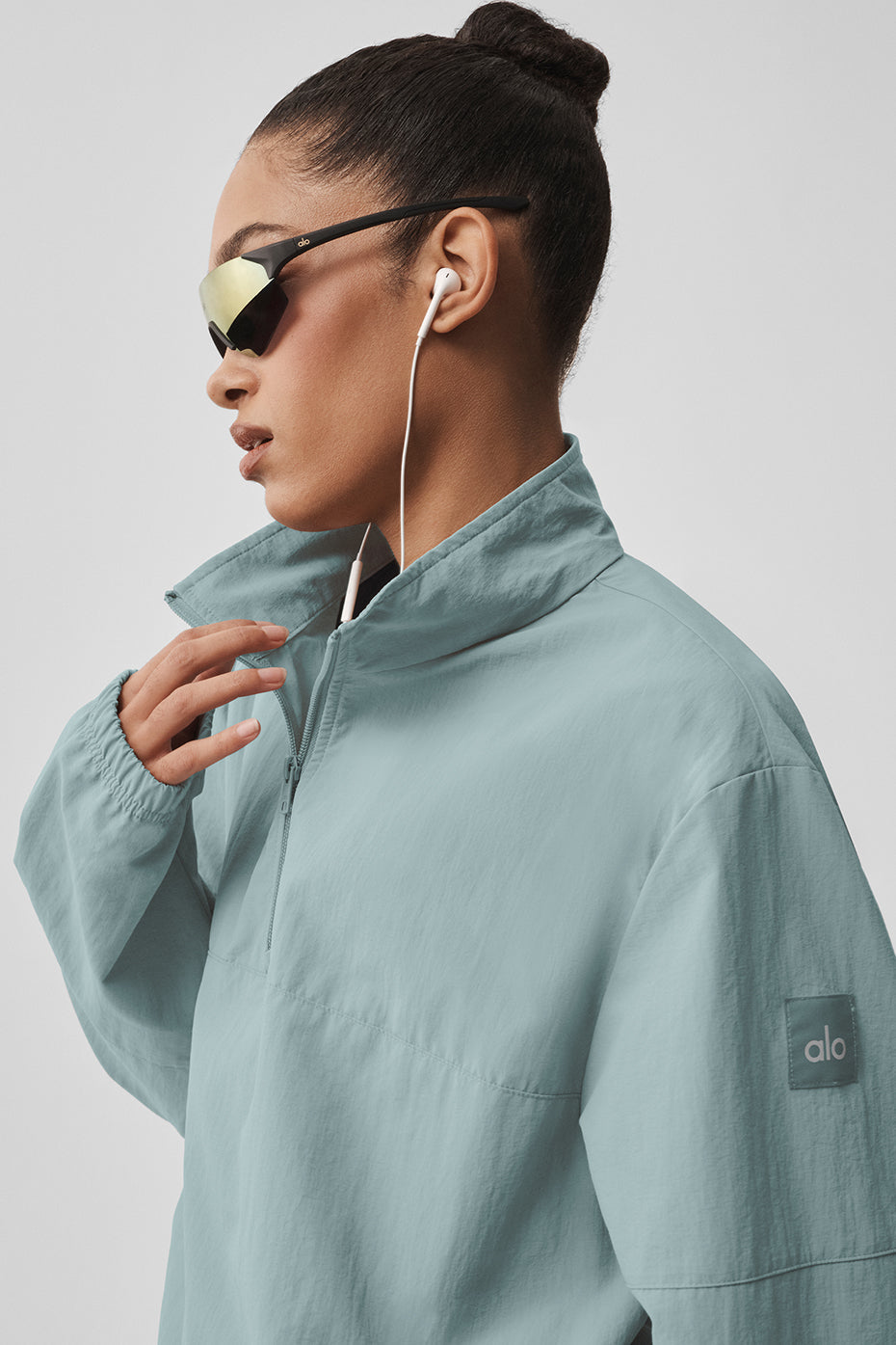 Light Weight Takeaway Track Pullover