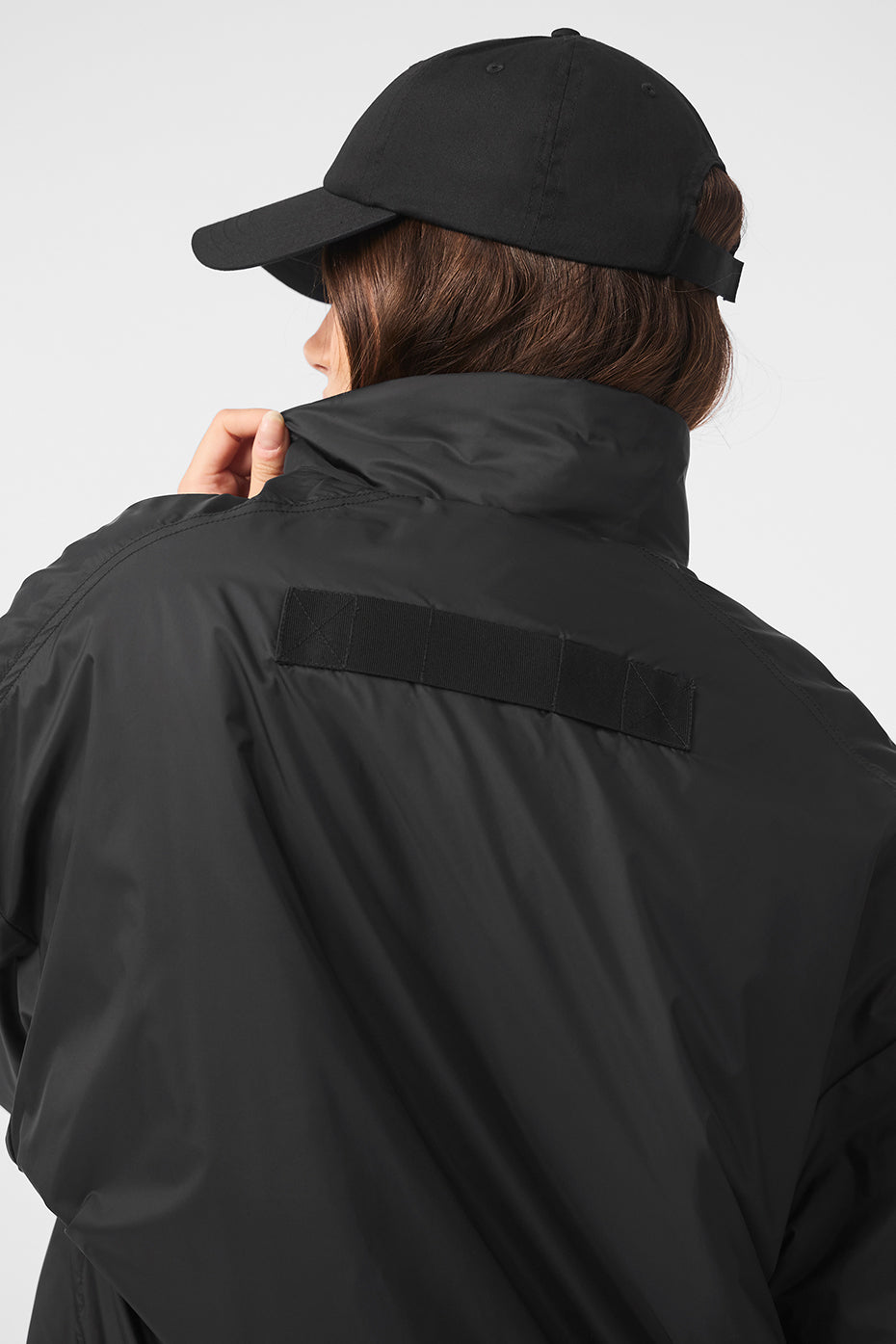 Latitude Light Weight 1/2 Zip Pullover Jacket