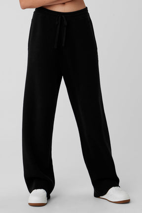 Scholar Straight Leg Sweatpant