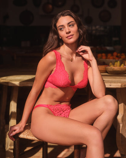 Bralette Con Copas Triangulares Grandes