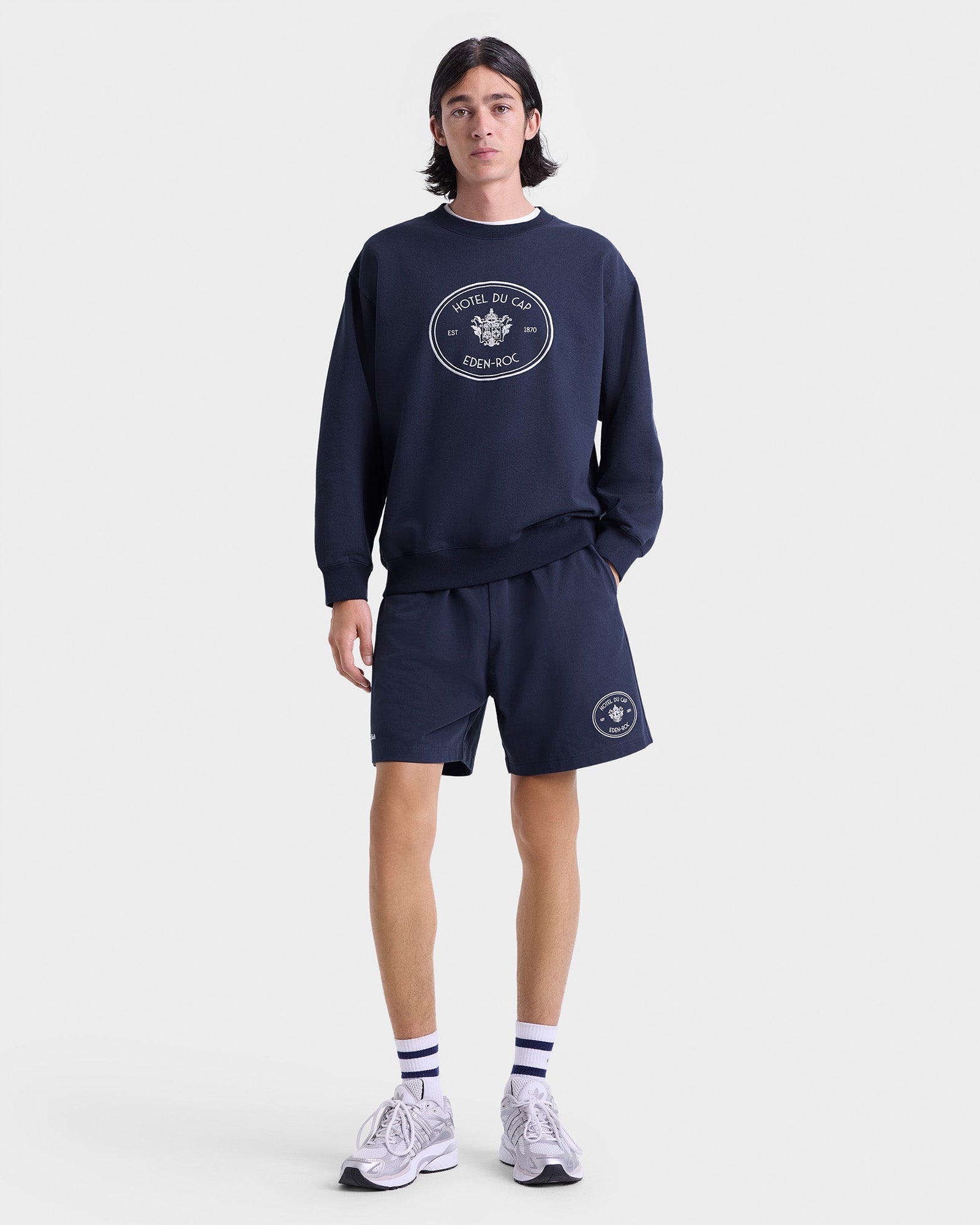 Eden Crest Crewneck - Navy/White