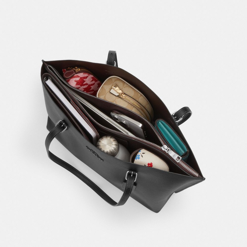 Mollie Tote Bag In Signature Canvas