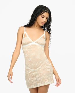 Completino Sottoveste E G-Stringg