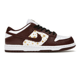 Nike SB Dunk Low Supreme Stars Barkroot Brown