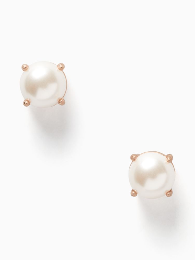 Pearl Gumdrop Studs