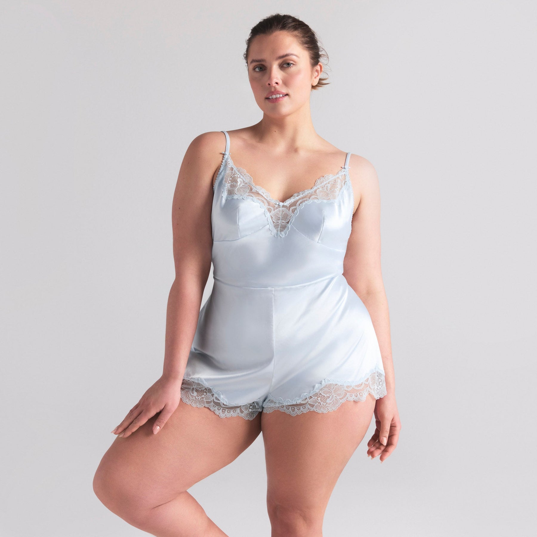 WOVEN SHINE LACE TEDDY | CLOUD