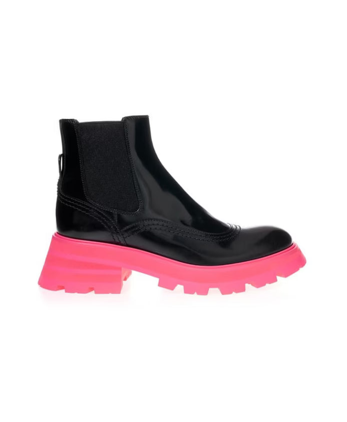 Elegant Black Leather Boots